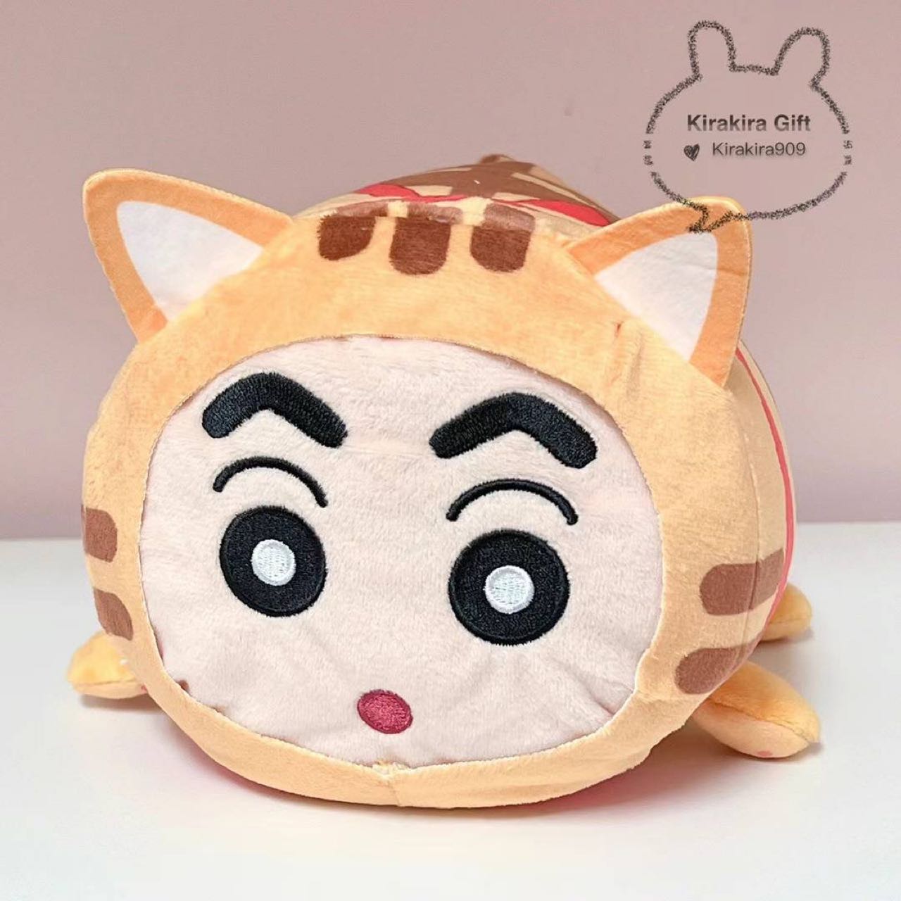 Crayon Shin-chan Maneki-Neko Cushion