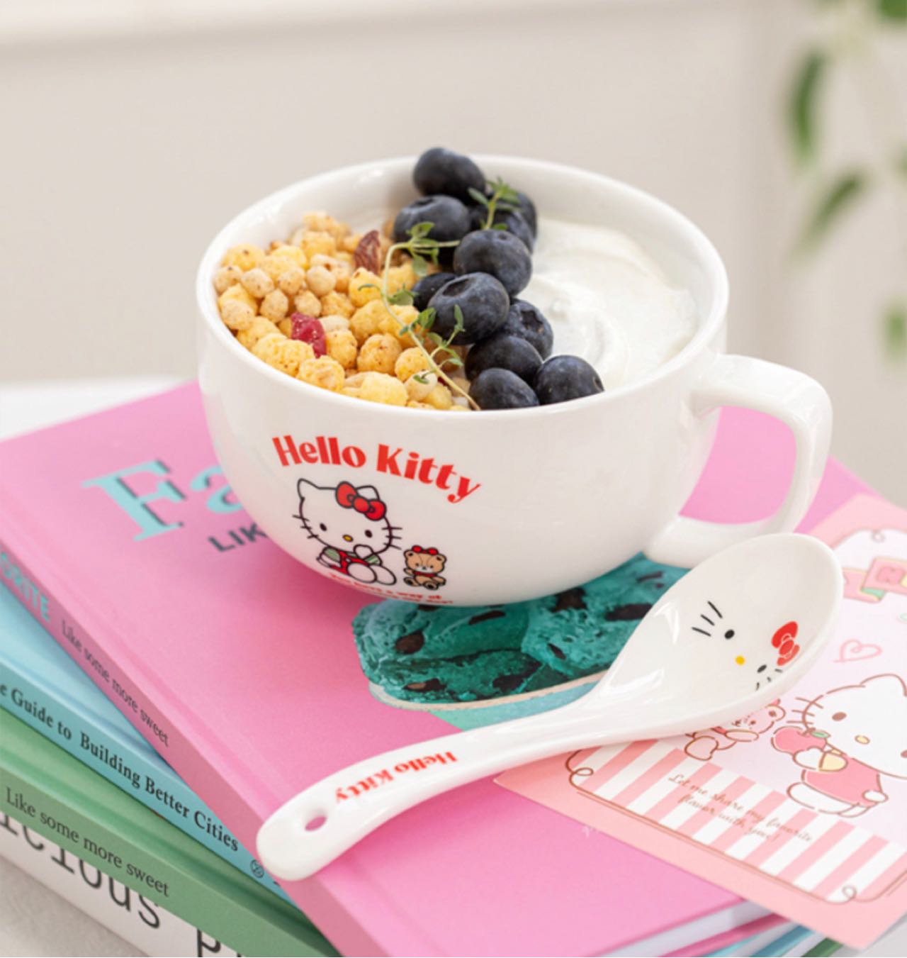 Hello Kitty Cereal Bowl Set (Bowl + Spoon)