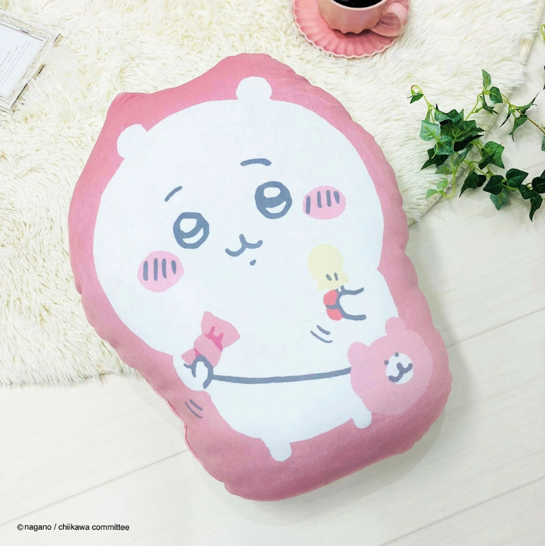 Chiikawa go to play Cushion