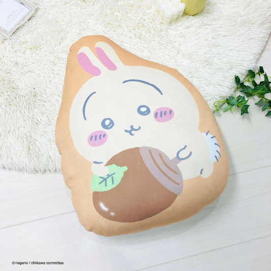Usagi go to play Cushion